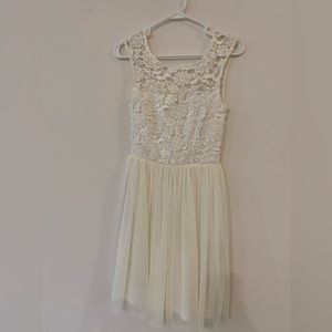 Xtra Small, white and off white dress
